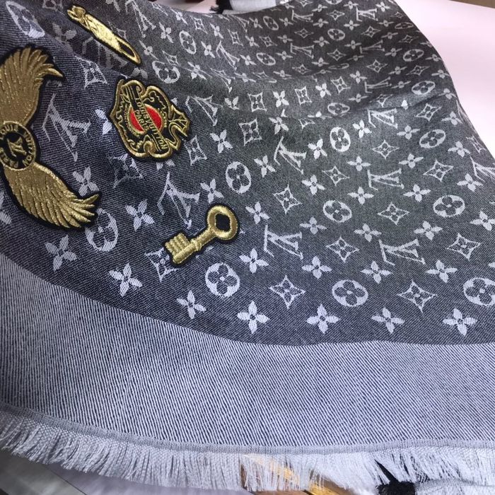 Louis Vuitton Scarf LV00104